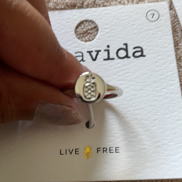 Pura Vida Pineapple Rings Size 7 Silver - Picture 4 of 6